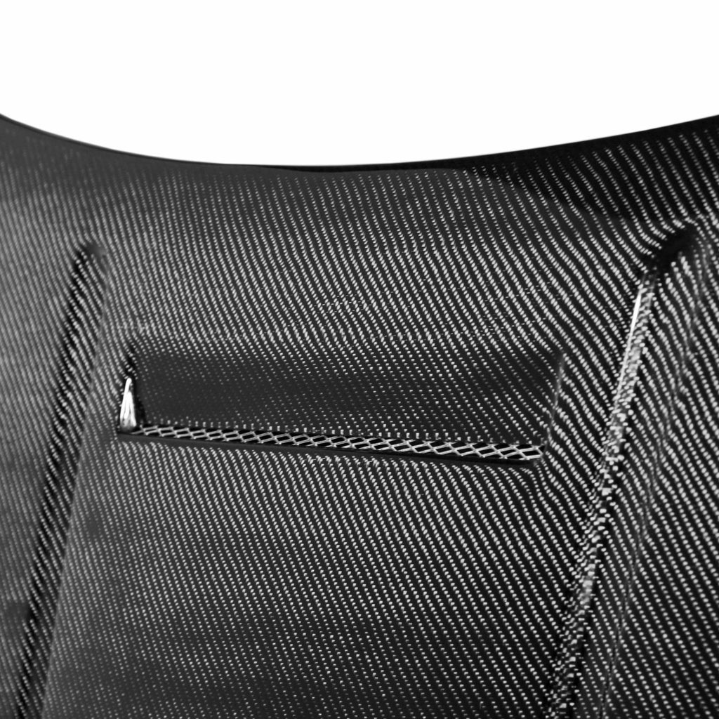 Seibon Seibon 02-06 Nissan 350Z VT Carbon Fiber Hood