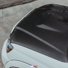Load image into Gallery viewer, Seibon Seibon 05-11 Toyota Tacoma TR-Style Carbon Fiber Hood