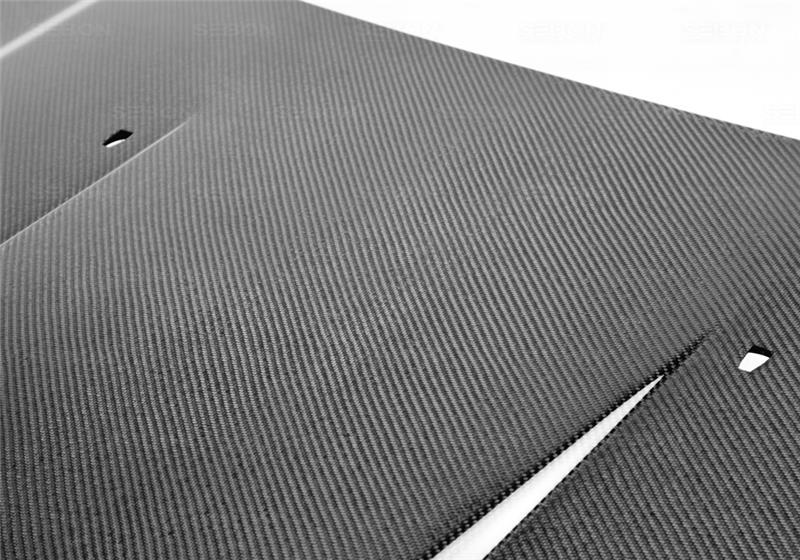 Seibon Seibon 05-12 Range Rover Sport TM-Style Carbon Fiber Hood
