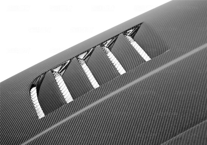 Seibon Seibon 05-12 Range Rover Sport TM-Style Carbon Fiber Hood