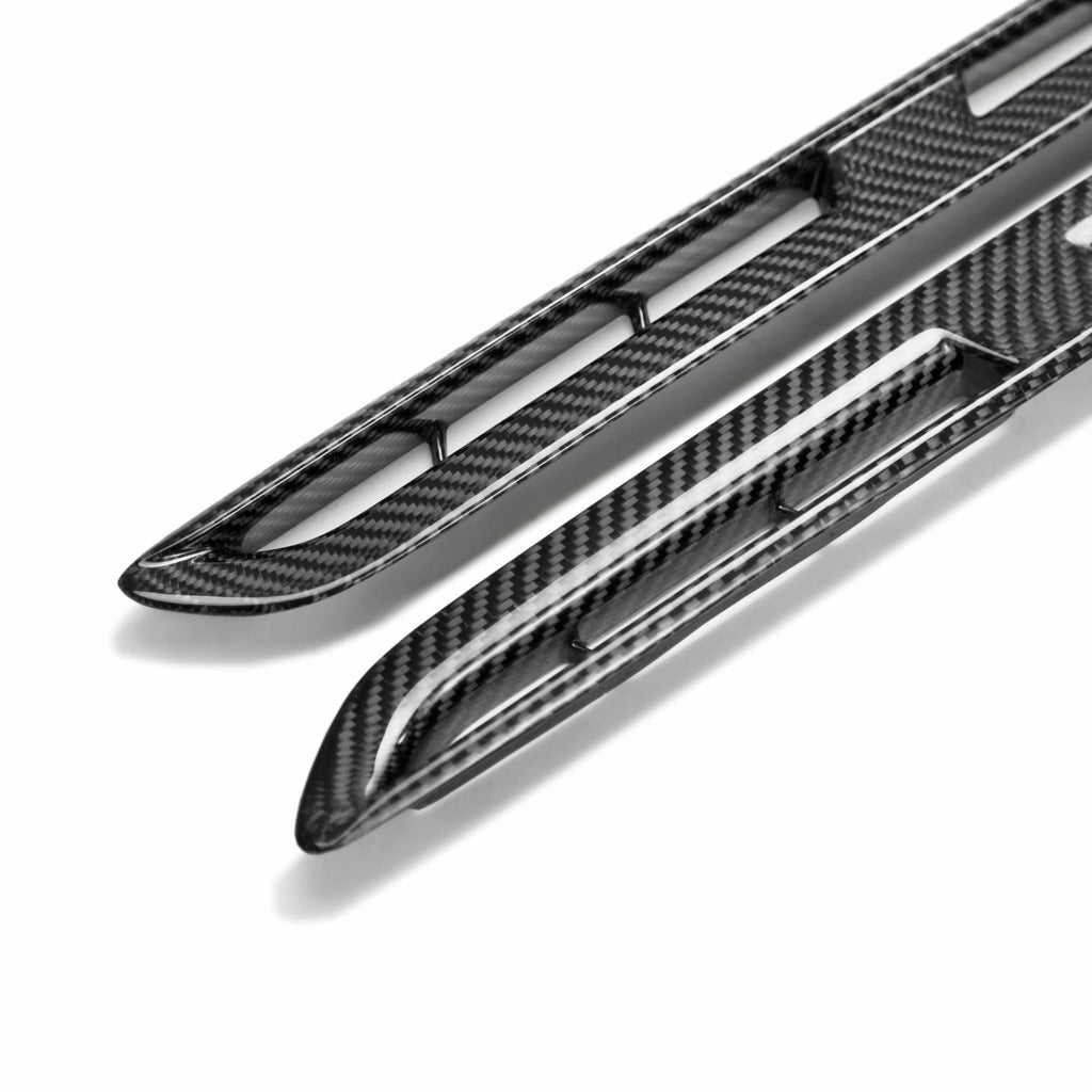 Seibon 09-10 Nissan GTR R35 Carbon Fiber Fender Ducts (Pair) - Black Ops Auto Works