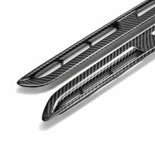 Load image into Gallery viewer, Seibon Seibon 09-10 Nissan GTR R35 Carbon Fiber Fender Ducts (Pair)