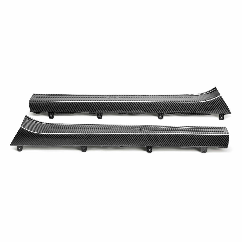Seibon Seibon 09-10 Nissan GTR R35 OEM Style Carbon Fiber Door Sills (Pair)