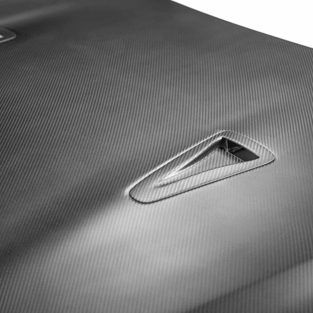 Seibon Seibon 09-10 Nissan Skyline R35 GT-R OEM-Dry Carbon Fiber Hood