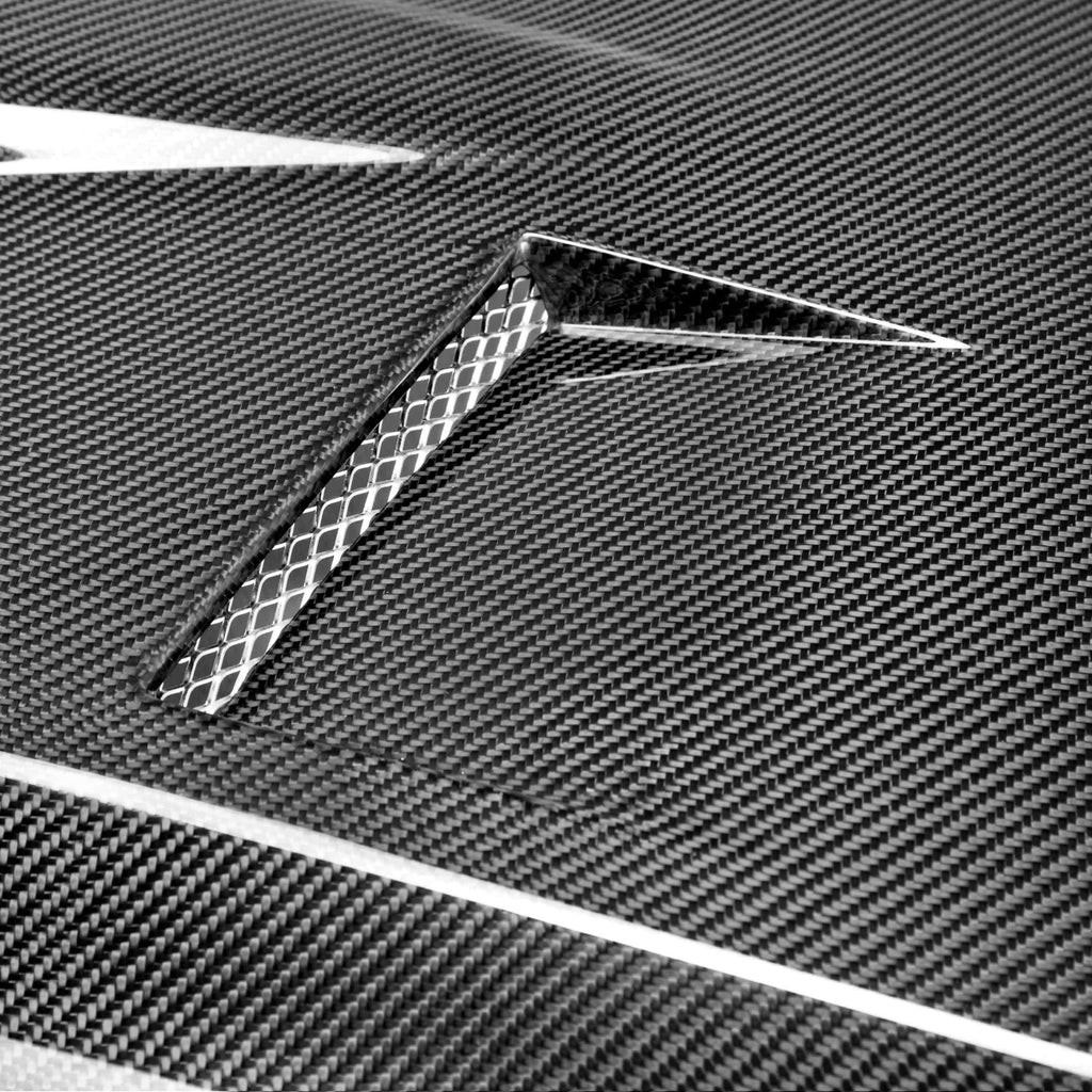 Seibon Seibon 09-12 Nissan GTR R35 GTII-Style Carbon Fiber Hood