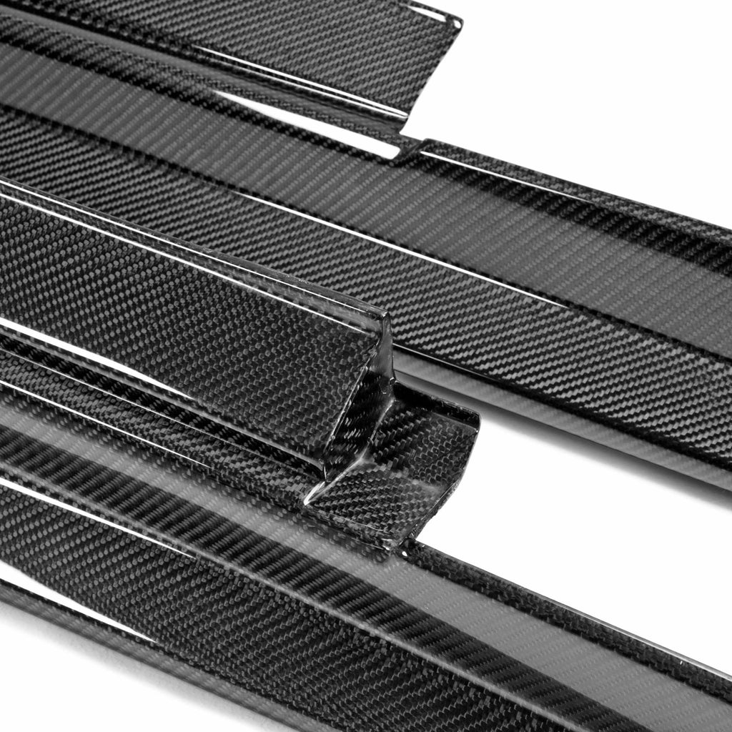 Seibon Seibon 11-13 Nissan GTR R35 VS-Style Carbon Fiber Side Skirts (Pair)
