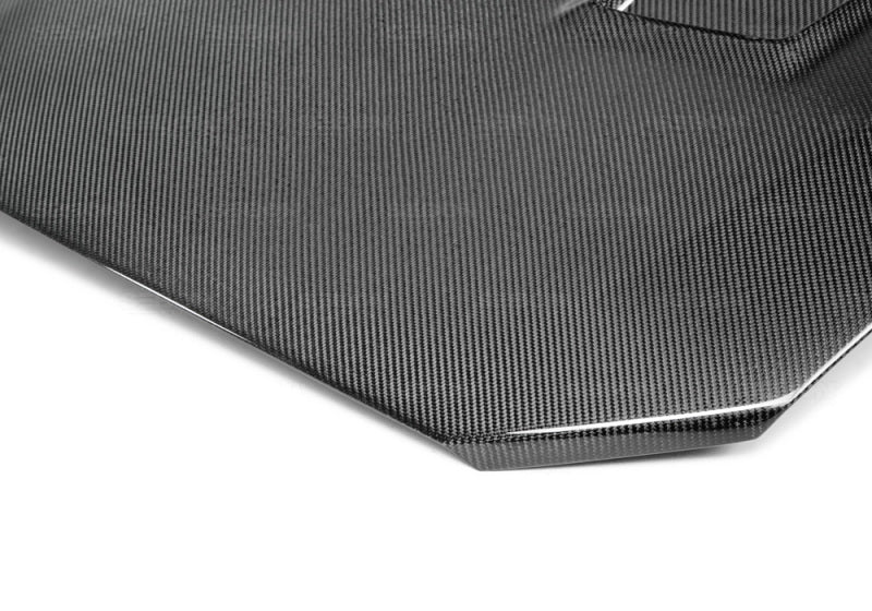 Seibon Seibon 11 BMW F20/F22 DV-Style Carbon Fiber Hood