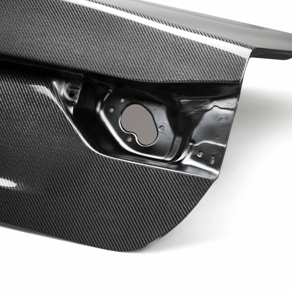 Seibon Seibon 13-18 Lexus GS OEM Carbon Fiber Trunk Lid