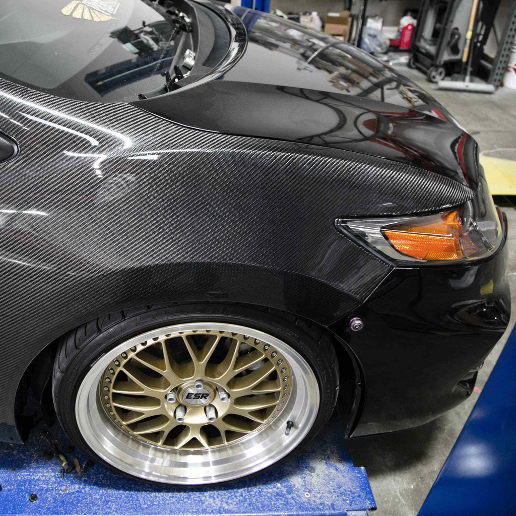 Seibon Seibon 14-15 Honda Civic 2 Door OE-Style Carbon Fiber Fenders