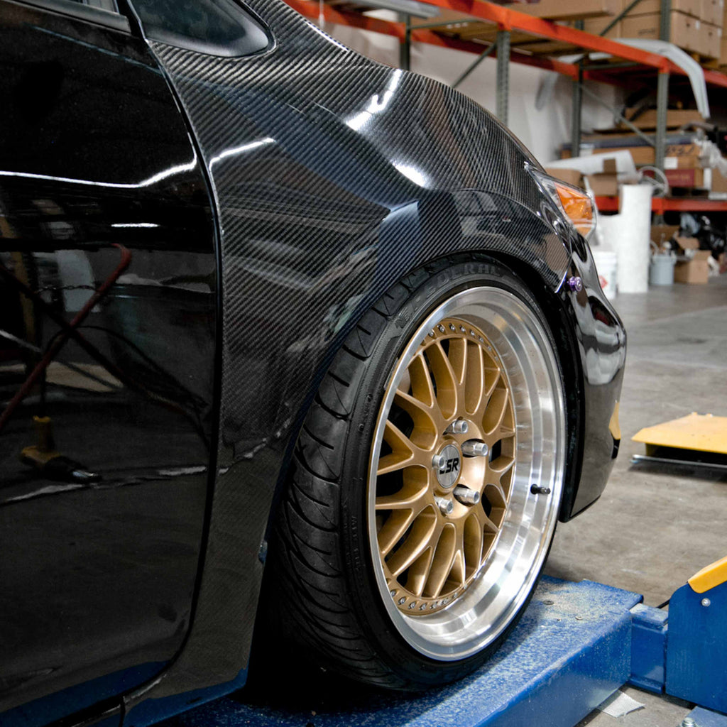 Seibon Seibon 14-15 Honda Civic 2 Door OE-Style Carbon Fiber Fenders