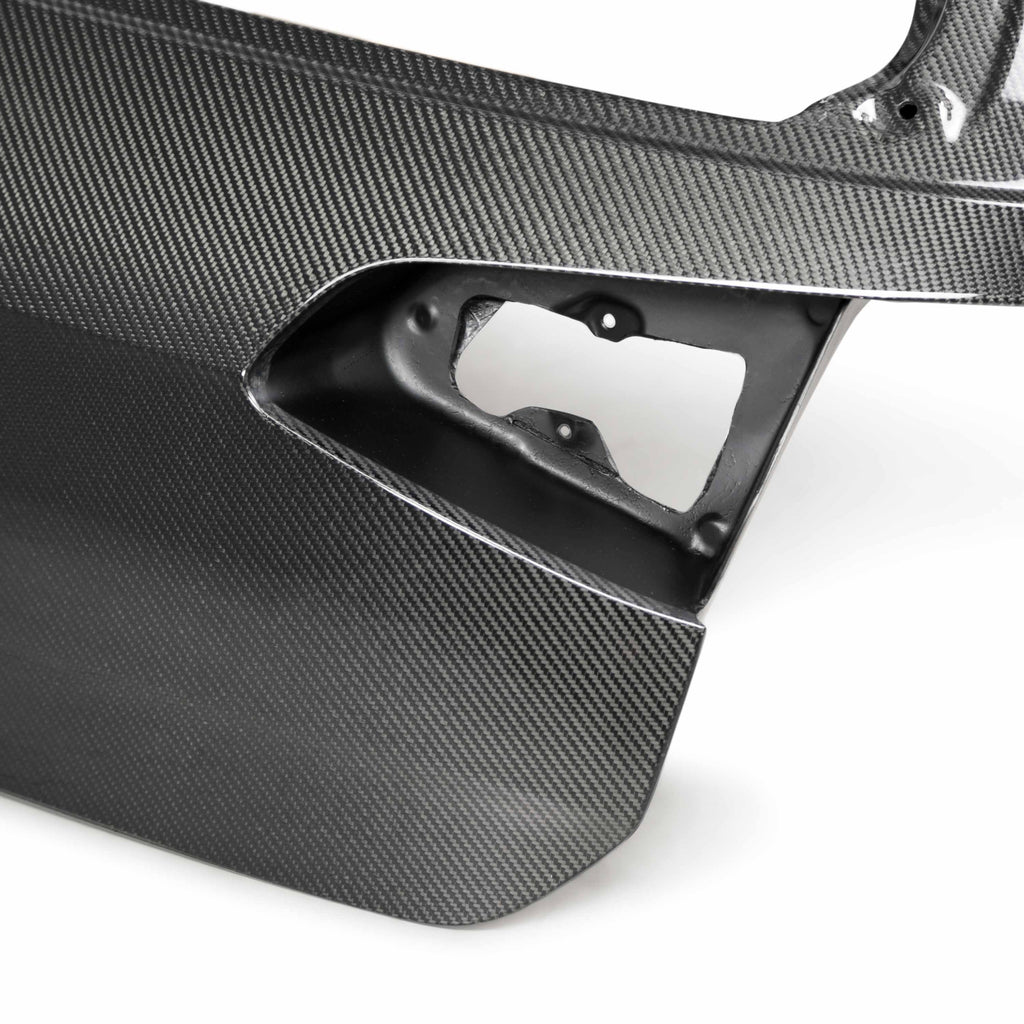 Seibon Seibon 15-19 Volkswagen Golf/GTI/Golf R OEM-Style Carbon Fiber Trunk Lid