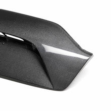 Load image into Gallery viewer, Seibon Seibon 2018 Kia Stinger OE-Style Carbon Fiber Rear Trunk Garnish