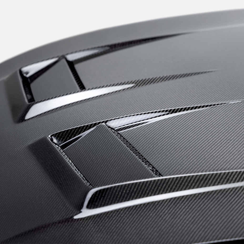 Seibon Seibon 2022-2023 Volkswagen Golf GTI/R DV-Style Carbon Fiber Hood