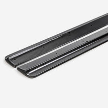 Load image into Gallery viewer, Seibon Seibon 2023+ Nissan Z MB-Style Carbon Fiber Side Skirt
