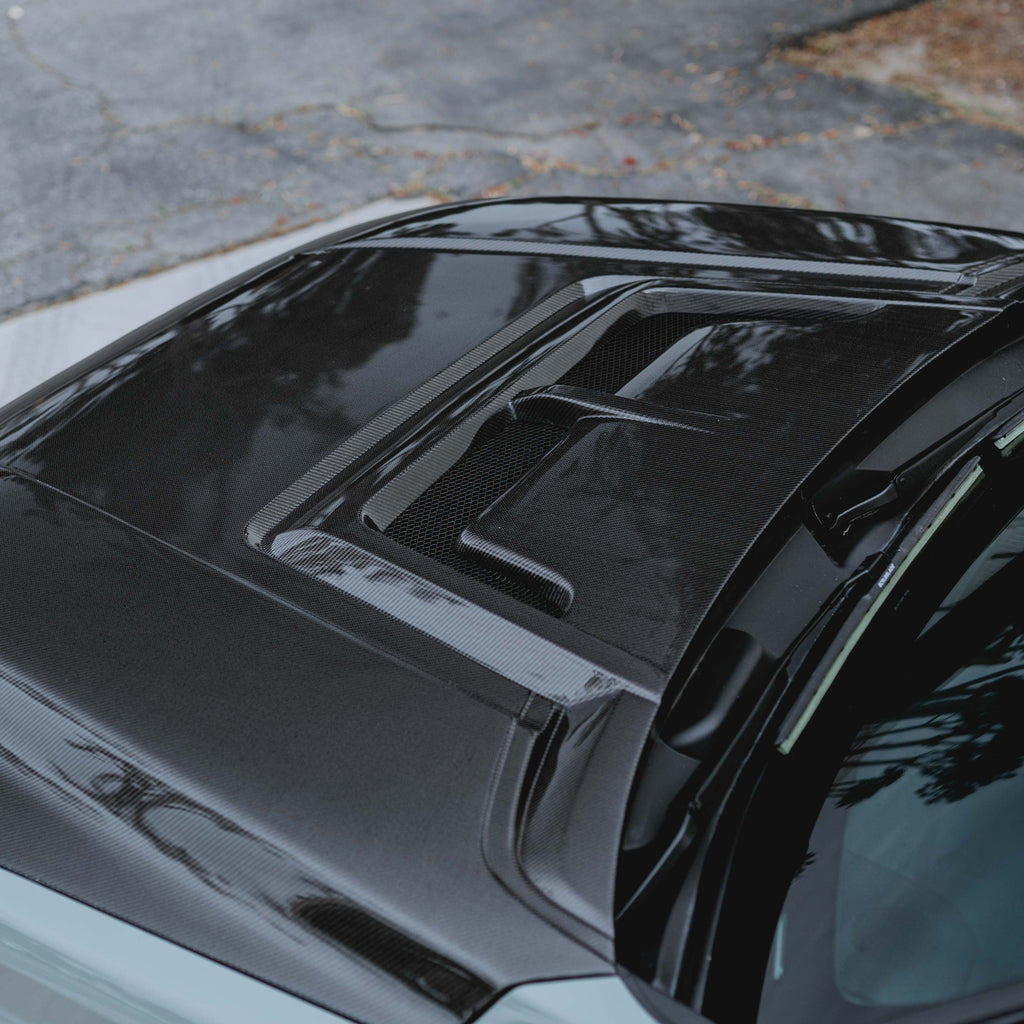 Seibon 22-24 Toyota Tundra / 23-24 Toyota Sequoia RR-Style Carbon Fiber Hood - Seibon HD23TYTU-RR