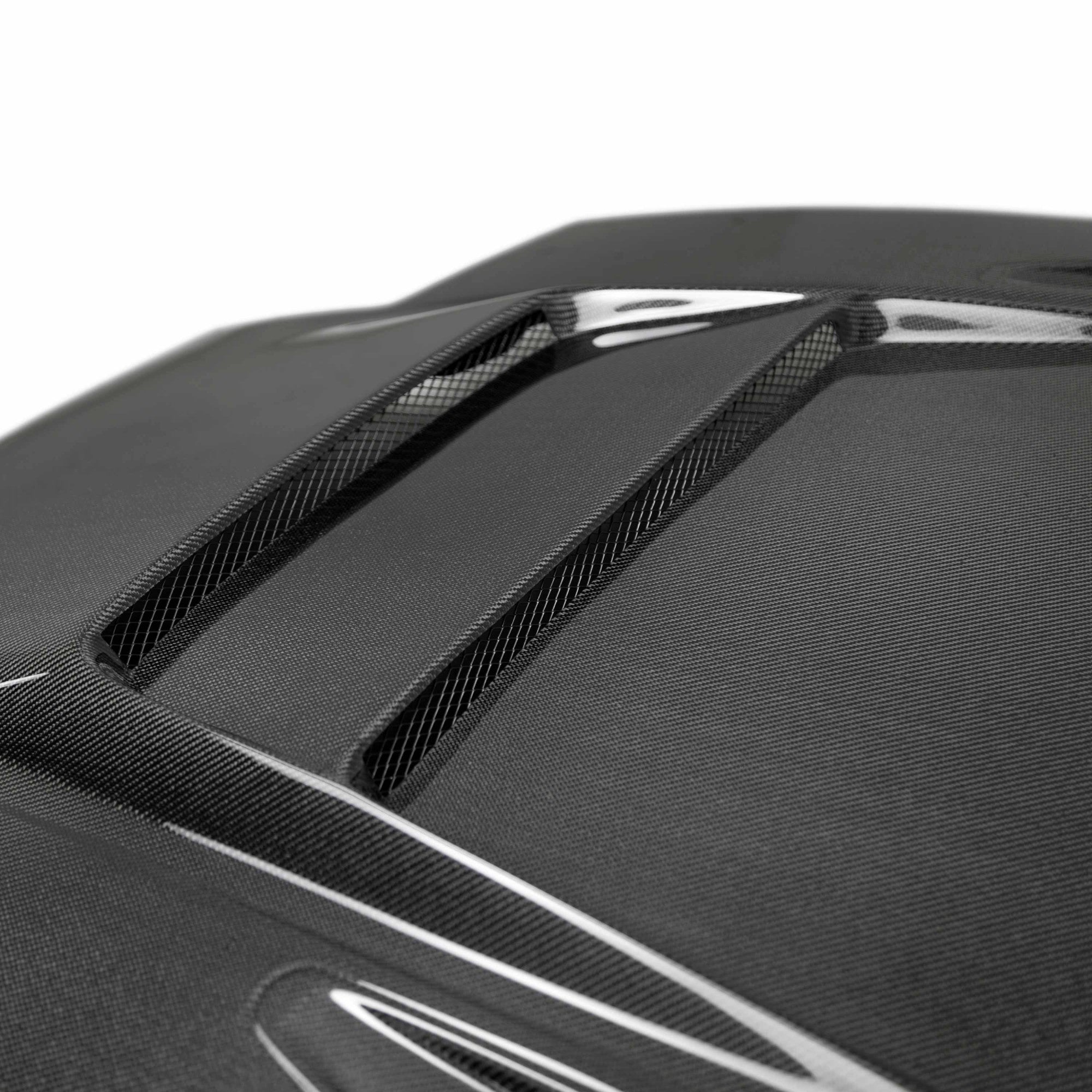 Seibon 89-94 Nissan 180SX/240SX DVII Carbon Fiber Hood – Black Ops