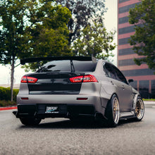 Load image into Gallery viewer, Seibon Seibon Universal GT Style Carbon Fiber Rear Spoiler