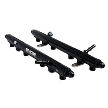 Load image into Gallery viewer, Snow Performance 2021+ Ford F150 Coyote Return Style Fuel Rail Kit (Pair) Snow Performance SNOSNF-30014