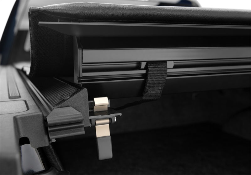 Truxedo Lo Pro 579601 tonneau cover, 2017-2019 Ford Super Duty 8ft bed, photo - mounted 4