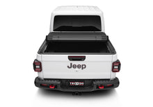 Load image into Gallery viewer, TruXedo 2020 Jeep Gladiator 5ft Sentry CT Bed Cover - Truxedo 1523216