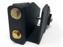 Load image into Gallery viewer, Tuff Country 1997 F-250 4wd (w/2in Front Lift Kit And 5 Bolt Mounting) Axle Pivot Drop Brackets Pr. Tuff Country TUF20853