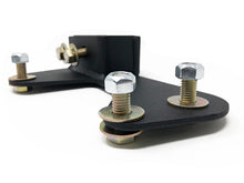 Load image into Gallery viewer, Tuff Country 81-96 Ford F-150 4wd 2in Drop Radius Arm Brackets Pair Tuff Country TUF20872