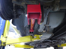 Load image into Gallery viewer, UMI Performance red rear control arm and panhard bar kit for 1982-2002 GM F-body, product photo 2