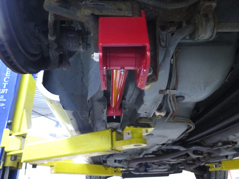 UMI Performance red rear control arm and on-car adjustable panhard bar kit for 1982-2002 GM F-body, product photo 2