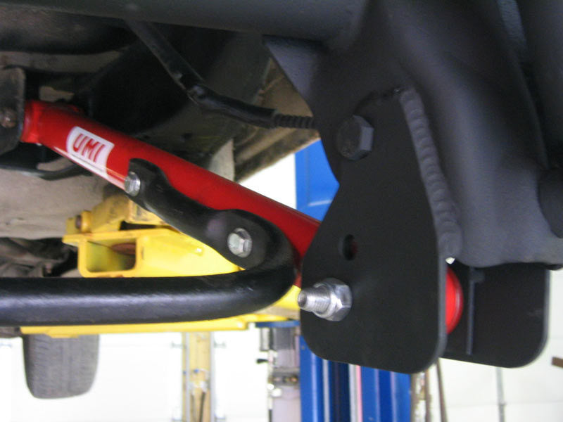 Additional product view 4 of the UMI 301516-R red non-adjustable tubular rear control arm kit for 1978-1988 GM G-Body.