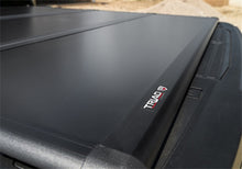 Load image into Gallery viewer, UnderCover 04-21 Ford F-150 5.5ft Triad Bed Cover - Black Ops Auto Works