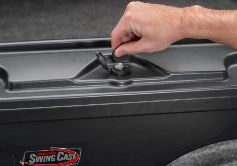 UnderCover 05-20 Toyota Tacoma Drivers Side Swing Case - Black Smooth - Black Ops Auto Works