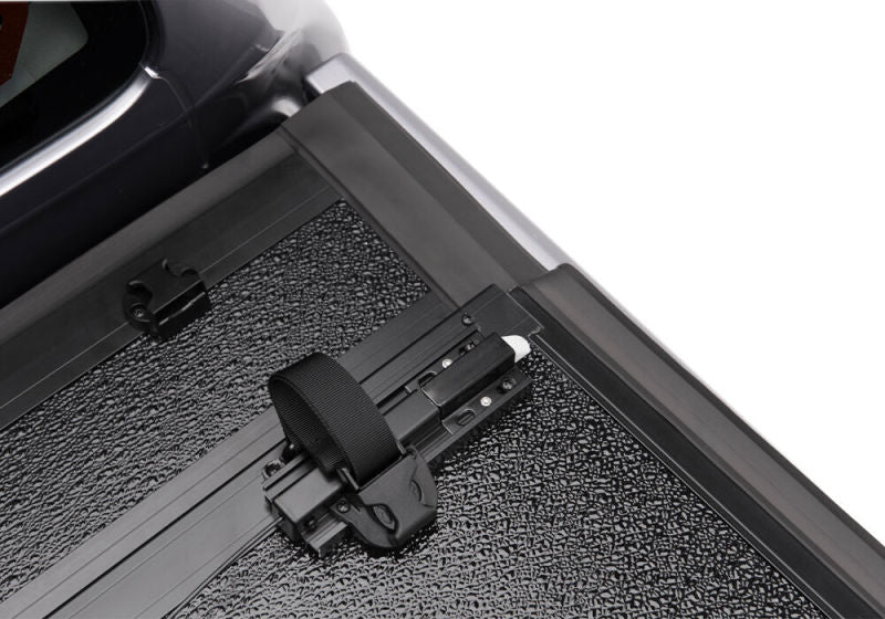 UnderCover 16-18 Toyota Tacoma 5ft Flex Bed Cover - Black Ops Auto Works