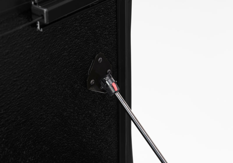 UnderCover 16-18 Toyota Tacoma 5ft Flex Bed Cover - Black Ops Auto Works