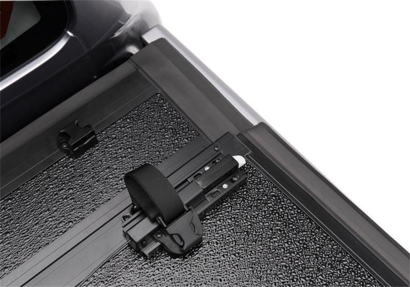 UnderCover 16-18 Toyota Tacoma 5ft Flex Bed Cover - Black Ops Auto Works