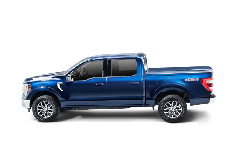 UnderCover 2022 Ford Lightning + 23-24 Ford F-150 5.5 ft Short Bed Tonneau Cover - Undercover UC2208L-EA