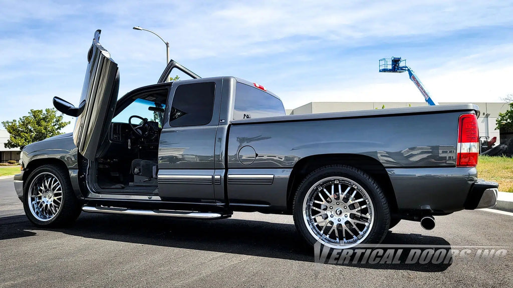Chevrolet Silverado 1999-2006 Vertical Doors - Black Ops Auto Works