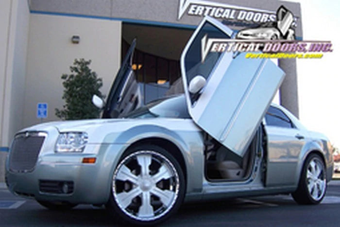 Chrysler 300 2004-2010 Vertical Doors - Black Ops Auto Works