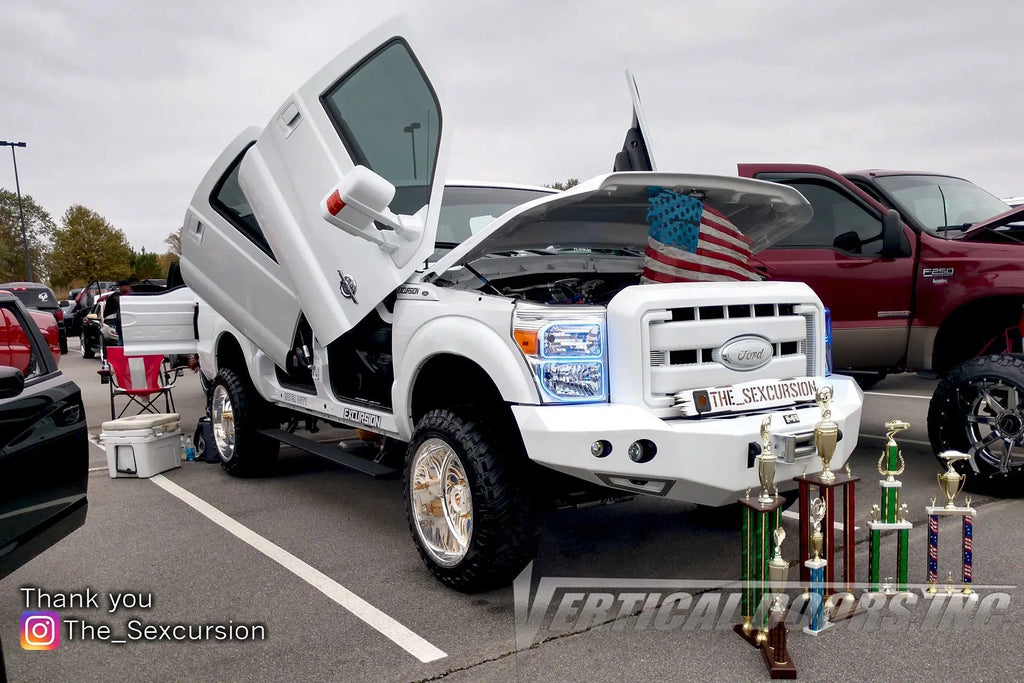 Detail shot of gas shocks and hinge components