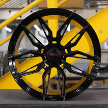 Load image into Gallery viewer, Vossen Vossen x Novitec NF11 22x12 ET:52 Gloss Black Ferrari 12Cilindri F167 Rear Wheel