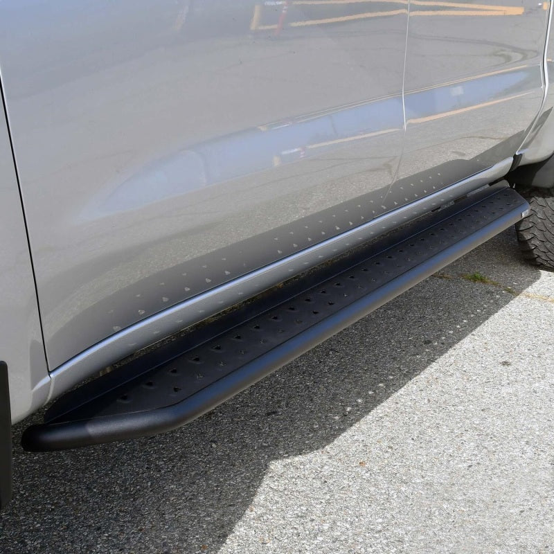 Westin Westin 19-23 Chevrolet/GMC Silverado/Sierra 1500 Crew Cab Outlaw Nerf Step Bars