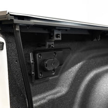 Load image into Gallery viewer, 19-54025 Ram 2500/3500 Tonneau Cover 6.4ft Bed