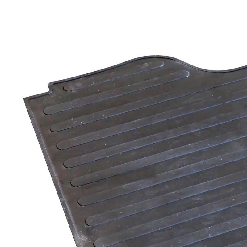 Westin Westin 1999-2007 Chevy Silverado Std (Old Body Style) (6.5 ft Bed) Truck Bed Mat - Black