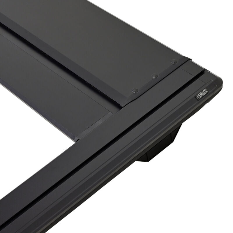 WES19-64705 Westin Manual Retractable Tonneau 2019-2026 Ram 1500