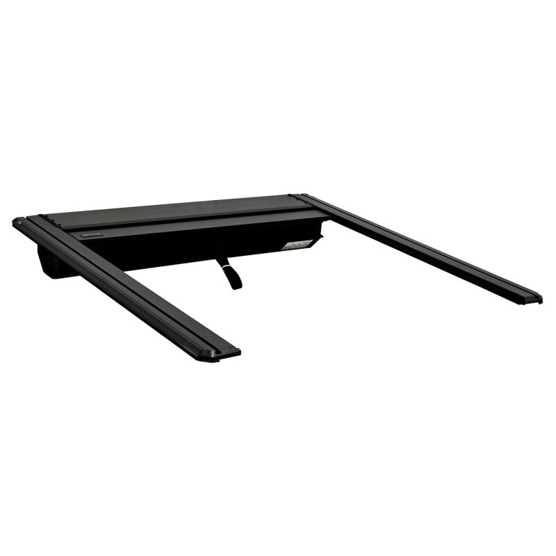Westin 16-23 Toyota Tacoma 5ft 5in Bed Manual Retractable Tonneau Cover - Black - Westin 19-61065