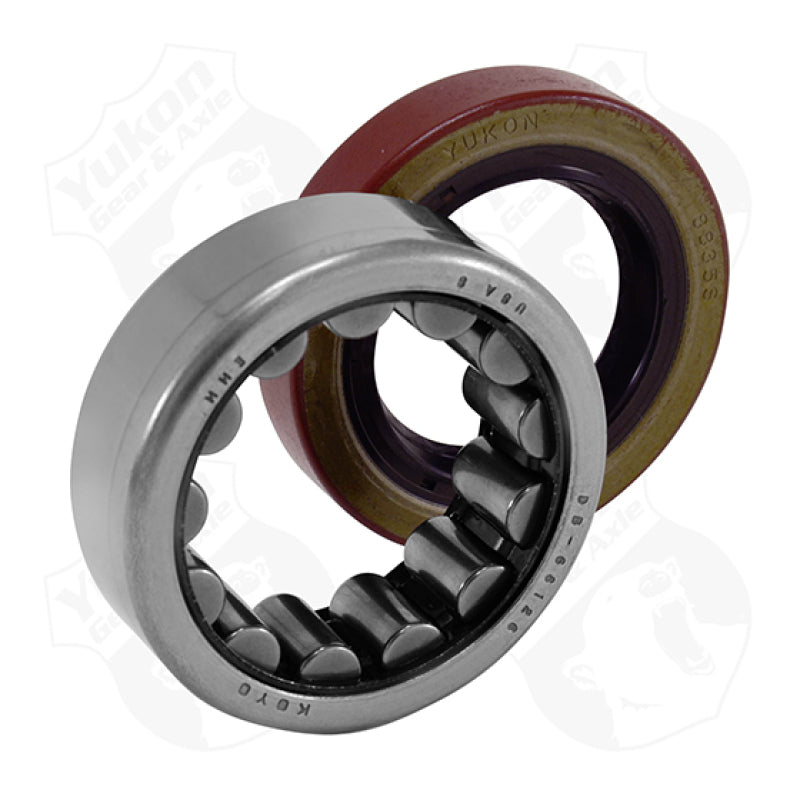 Yukon Gear R1559TV Axle Bearing and Seal Kit / Torringtonbrand / 2.530in OD / 1.620in ID - Yukon Gear & Axle AK 1559