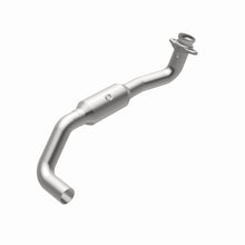 Load image into Gallery viewer, MagnaFlow Conv DF 07-08 Ford F-150 Pickup 5.4L D/S / 12/06-08 Lincoln Truck Mark LT 5.4L D/S-Catalytic Converter Direct Fit-Magnaflow