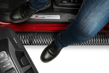 Load image into Gallery viewer, N-Fab Growler Fleet 07-18 Chevy/GMC 1500 / 08-10 Chevy/GMC 2500 Quad Cab - Cab Length - Tex. Black N-Fab