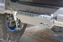 Load image into Gallery viewer, Rugged Ridge 07-23 Jeep Wrangler JK/JKU/JL/JLU &amp; 20-23 Gladiator Hitch Skid Plate 2in. Rec - Tex Blk Rugged Ridge