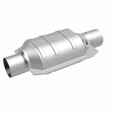 Load image into Gallery viewer, MagnaFlow Conv Univ 2.00inch 1-O2 Rear 50 State Magnaflow