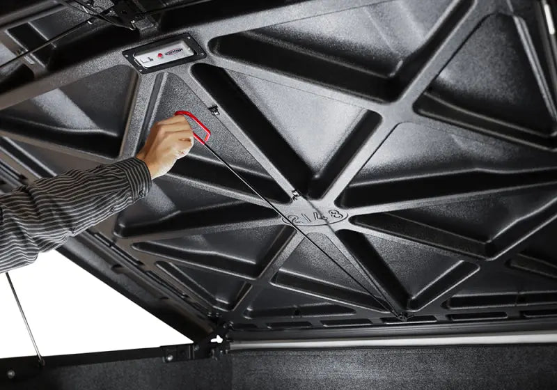 UnderCover 2021 Ford F-150 Ext/Crew Cab 6.5ft Elite Bed Cover - Black Textured Undercover